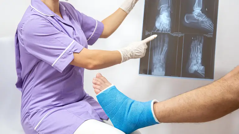 Fracture Injury Lawyer in Orland Park, IL - Michael J. Brennan